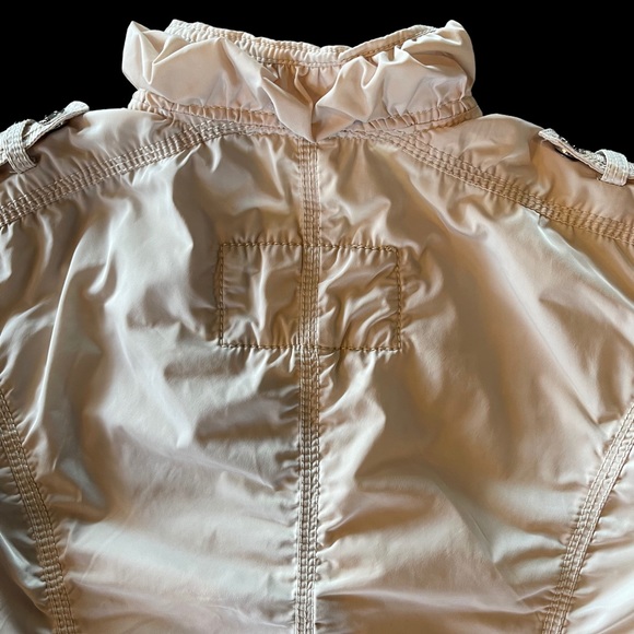White House Black Market Beige Spring Jacket - Picture 5 of 10